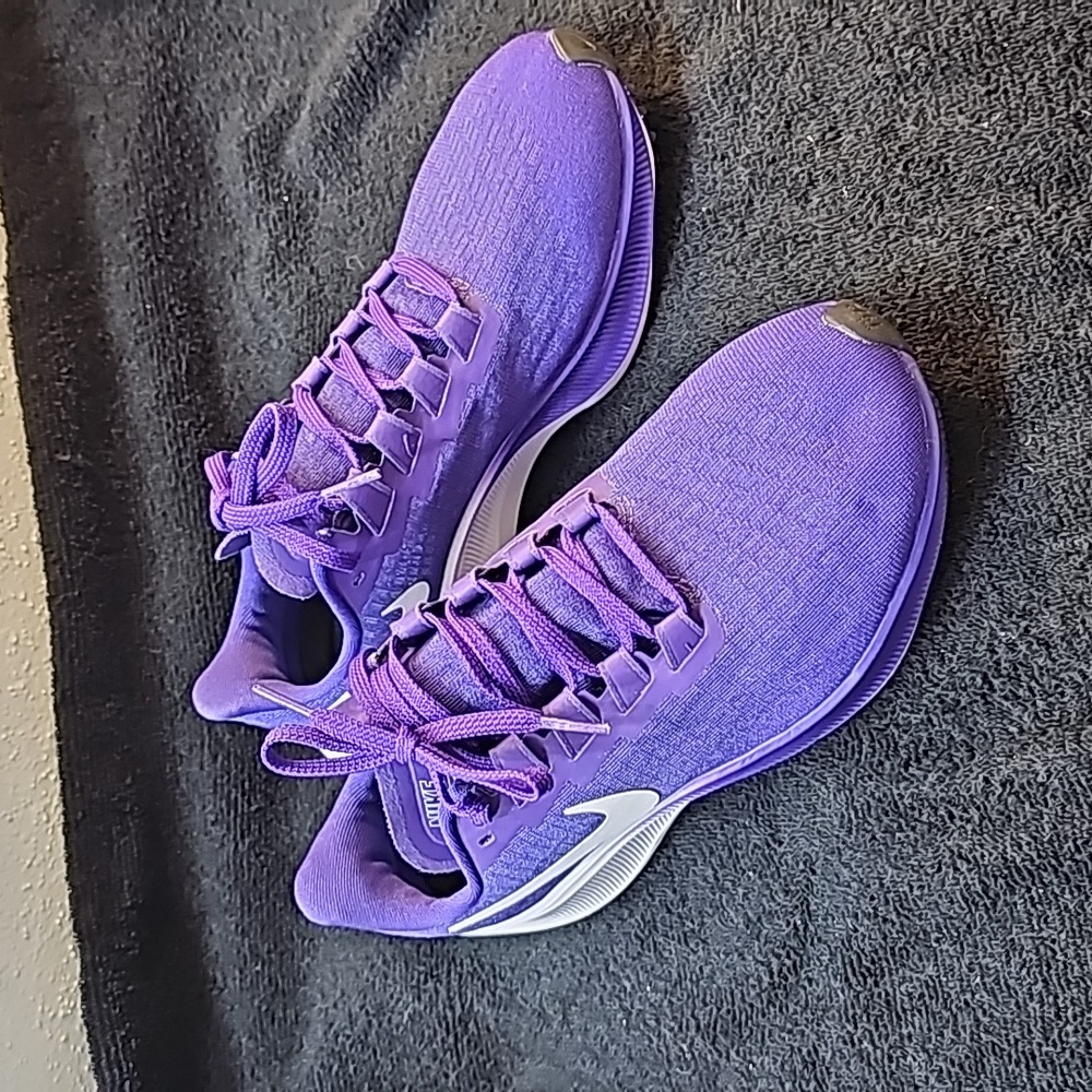 Nike Zoom Purple Worn Once Size 7